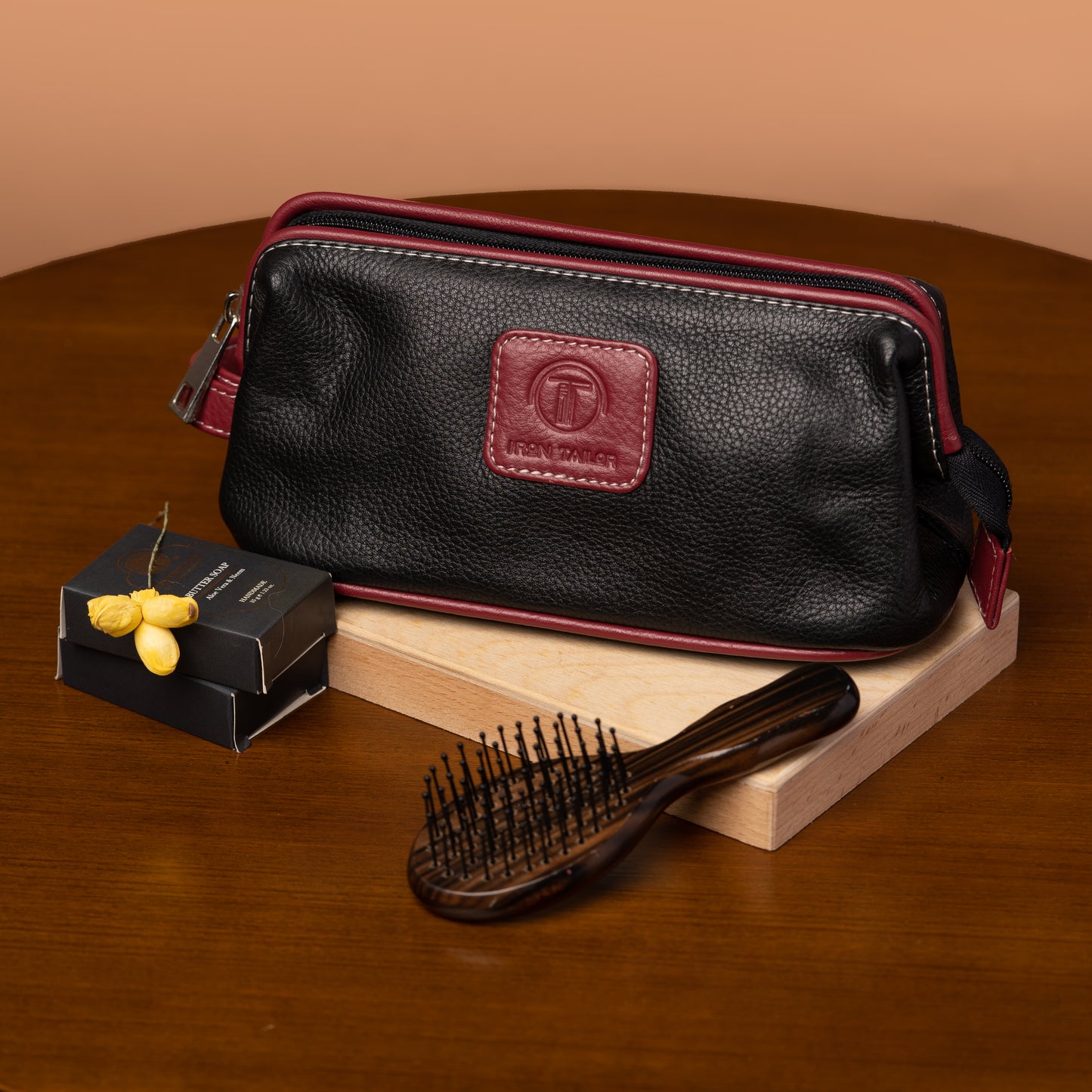 Leather Grooming Kit Display with Accessories | Iron Tailor