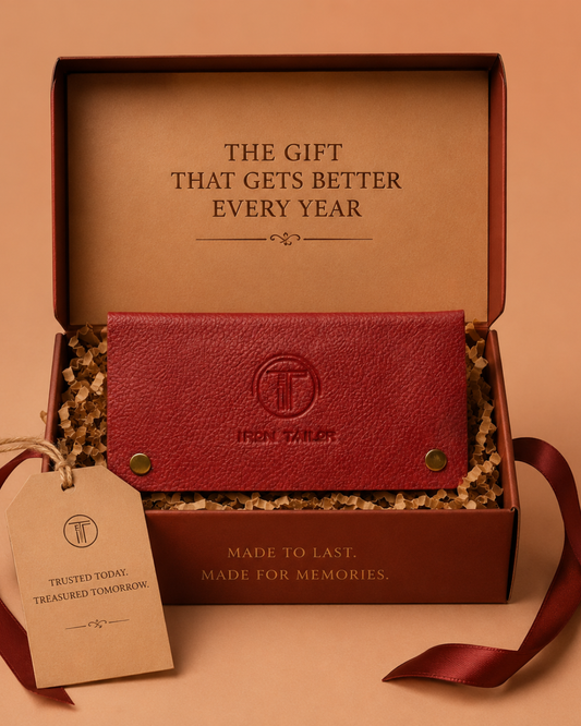 Why Premium Leather Products Make Better Gifts