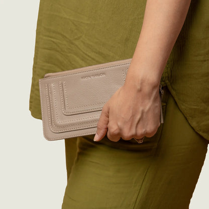 Black arc wallet