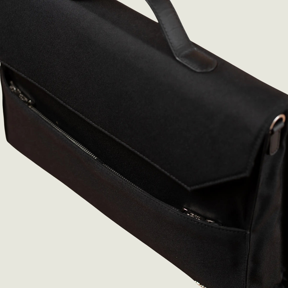Creast Fold Laptop Bag