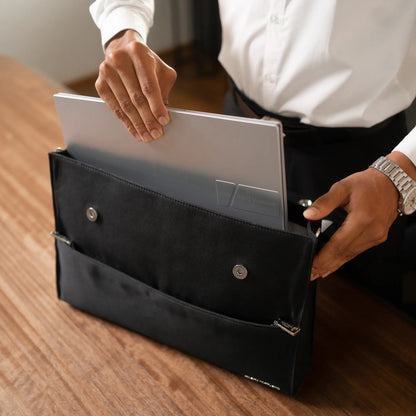 Creast Fold Laptop Bag