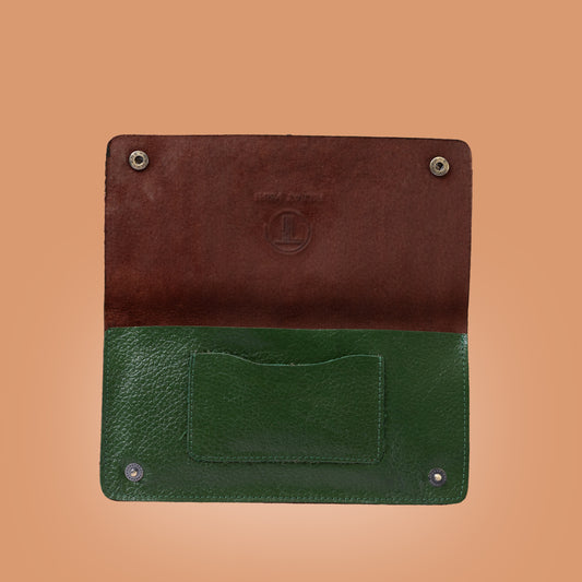 Genuine Leather Ladies Cash Wallet in green – Wallets For Women | Iron Tailor