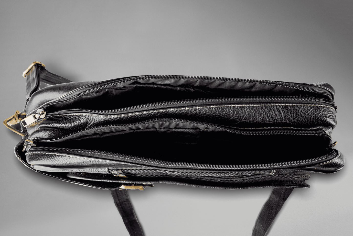 Black Genuine Leather Vintage Messenger Bag Interior View | Iron Tailor