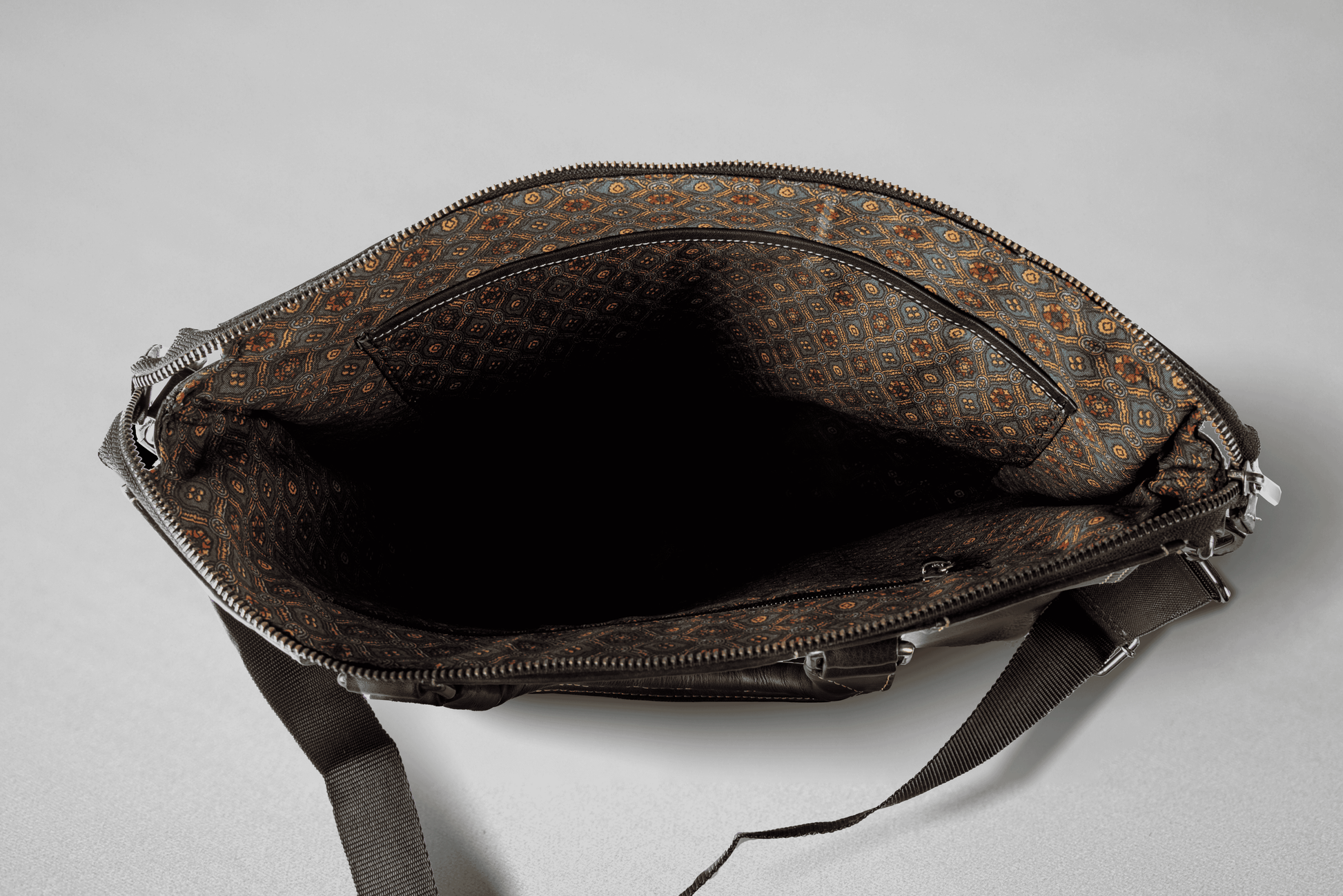 Hudson Laptop Bag – Laptop Bags For Men | Iron Tailor
