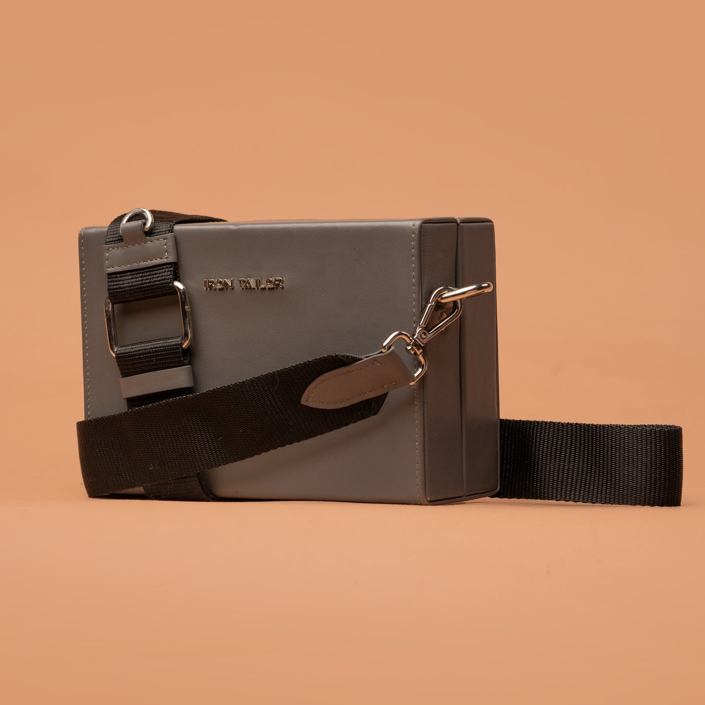 Grey Leather Clutch Box Bag with Spacious Interior | Iron Tailor