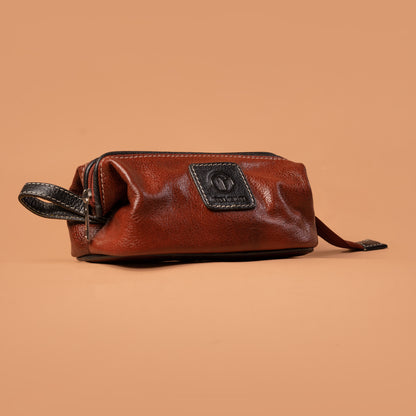 Handcrafted Leather Grooming Kit - Shaving & Travel Organiser for Unisex | Iron Tailor