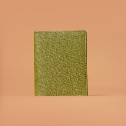 Slim Fold Card Case in Green Leather | Iron Tailor