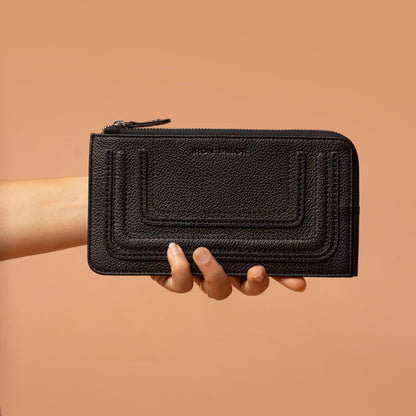 Black Leather Women's Wallet in Hand | Iron Tailor