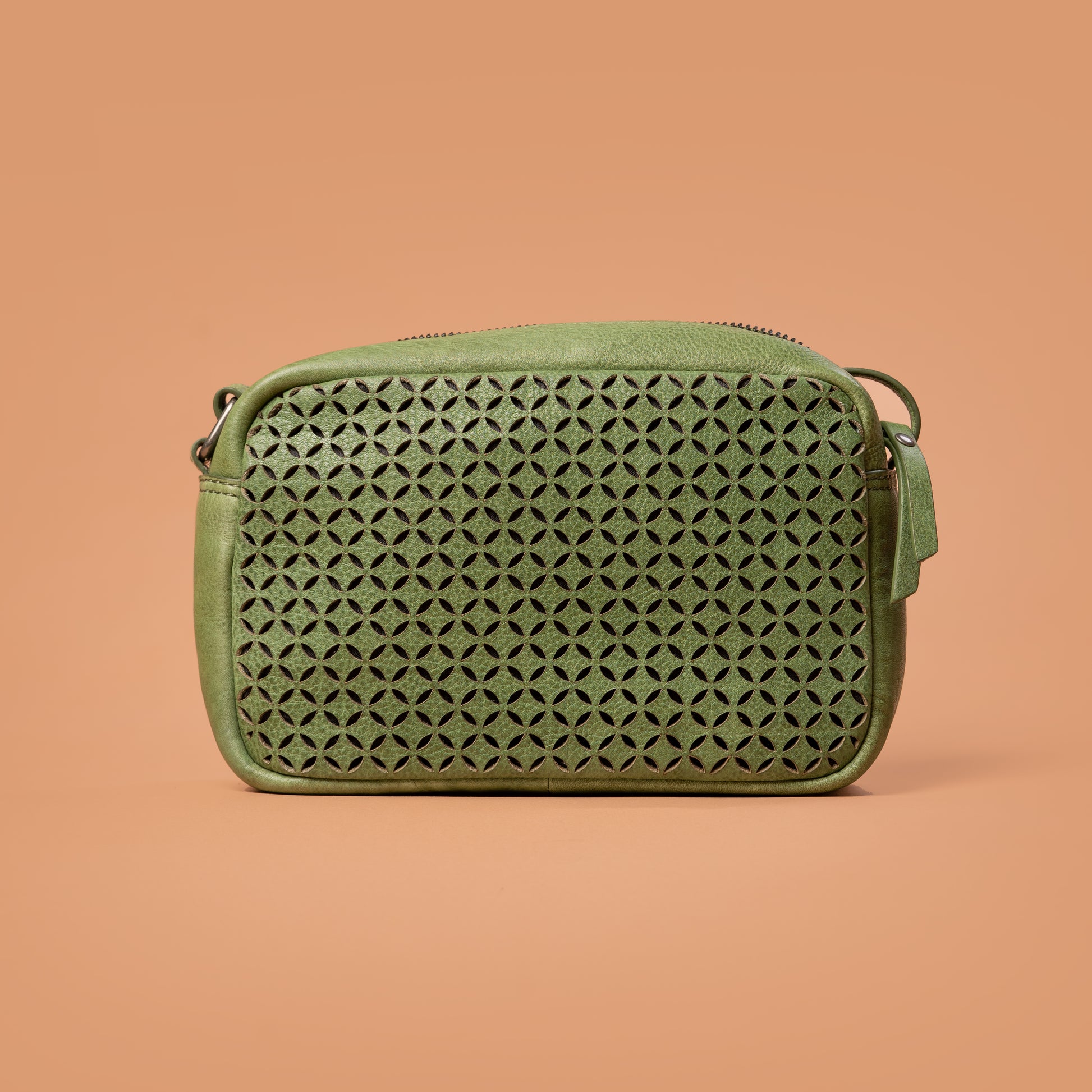 Adore Vixen Sling Bag in Green – Leather Sling Bags For Ladies | Iron Tailor